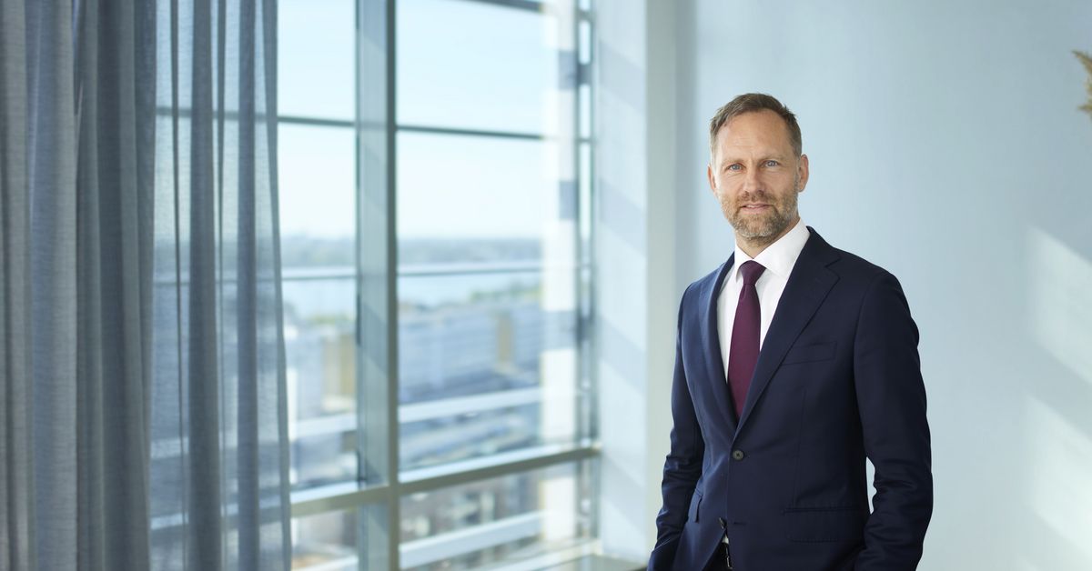Tom Kalvari Tom Kári Kristjánsson | Plesner